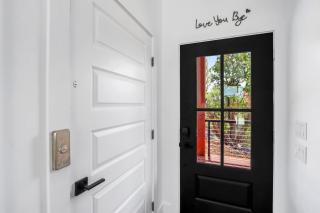 Canyon Tree House - 1