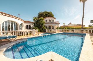Villa Paraiso para 4 - 7