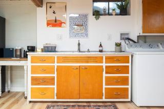 2bd/1ba Private Basement Apt, Quiet Neighborhood - 8