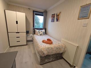 The Jays Guest House - 5