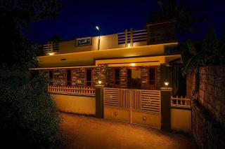 Tranquil Gudalur Stay Surrounded by Tea & Forests - 5