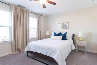 Steps to Lucas Oil | Hot Tub + Pet Friendly - 1