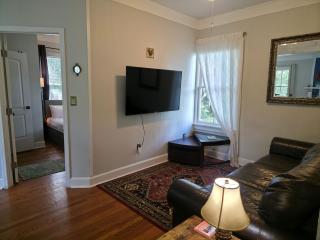 Duck Pond Getaway - 7