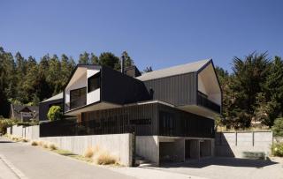 Tuc tuc House -  - 3