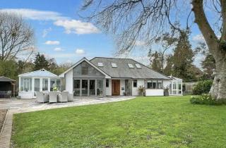 Beechwood House, Hot Tub & Games Room, New Forest - 0
