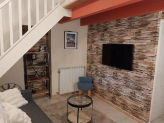 Maison 2 chambres, baignoire balneo, spa exterieur et jardin - 0