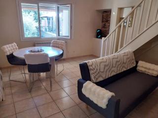 Maison 2 chambres, baignoire balneo, spa exterieur et jardin - 6