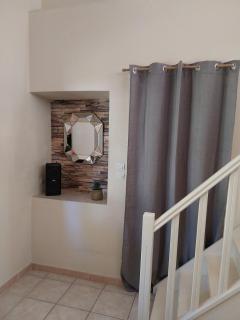 Maison 2 chambres, baignoire balneo, spa exterieur et jardin - 4