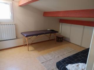 Maison 2 chambres, baignoire balneo, spa exterieur et jardin - 1