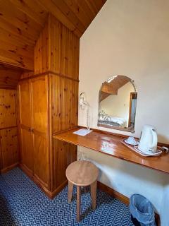 The Egerton Arms Hotel Salford - 2