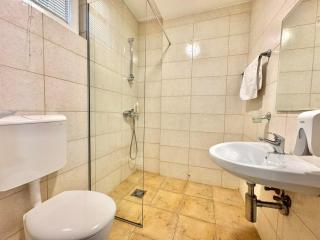 Hotel Lobo Budva - 6