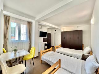 Hotel Lobo Budva - 2