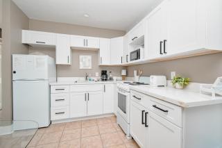 Park Place Unit 121 - 5