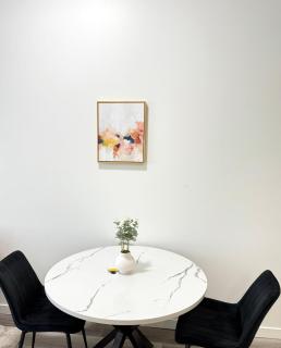 Cozy 1-Bedroom with Downtown City views - 5