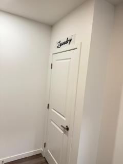 Cozy 1-Bedroom with Downtown City views - 2