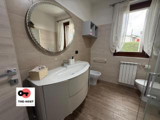 Large apartment with garden and cinema room - 1