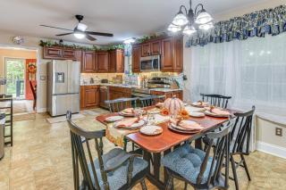 Enchanting Creekside Hiawassee Cottage with Hot Tub - 6