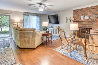 Enchanting Creekside Hiawassee Cottage with Hot Tub - 3