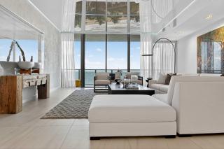 Auberge Blue by Rove Travel Oceanfront with Balcony - 0