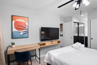 Lux Modern Pet Friendly | Pool | Hot Tub | Tennis - 6