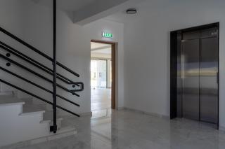 Jas Living - Chic Apts & Balconies in Larnaca - 7