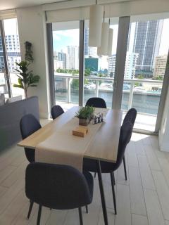 Beach Escape with Balcony & Resort Amenities - 8