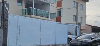 Belíssima Casa a Beira Mar com Piscina Aquecida Cobrado a Parte, 5 Quartos com Ar Condicionado, Amplo Salão de Jogos com Mesas de Bilhar e Pebolim, Amplo Espaço Externo com Churrasqueira em Deck Gourmet Coberto frente a Piscina,Tudo isso á Beira Mar - 9