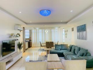 Pleasant Ridge Apartment - 9