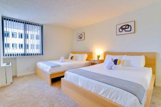 A Few Steps From Airport - Stylish Apt - 8