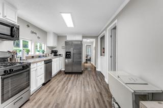 Grill & Chill Retreat - 3