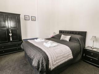 Esplanade Gardens, Apartment 1 - 1