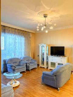 Central Park apt with a nice view - 8