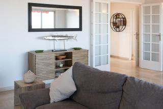 Superb top floor, sea and mountain view - 4