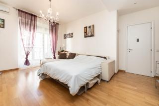 Isabel House - 4