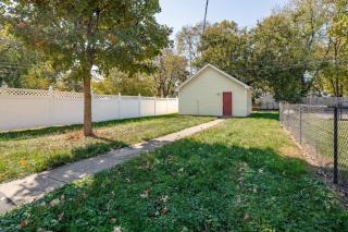 Charming 4BR Family Retreat Near Downtown Indy - 5