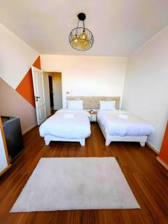 Pyramora Inn - 6