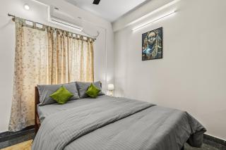 Park Town-1 BHK Susan Homestay, with Lift Wifi - 6
