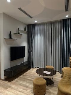 Merlot Room Ở Space Ecopark - 7