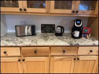 Tall Tales Farmhouse Retreat - 7