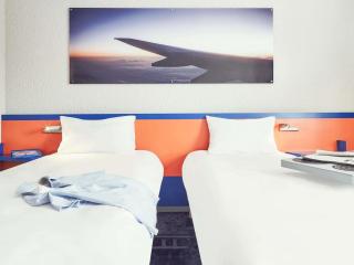 ibis Styles Marseille Aéroport - 1