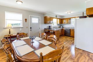 10 Mi to New River State Park Rural Home with Views - 2