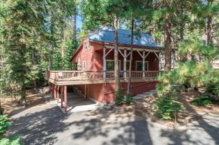 Dogwood Star Rustic-chic Cabin In Shaver Lake - 3