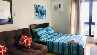 VINIA RESIDENCES Versaflats- COZY CONDO in Quezon City near MRT - 7