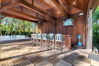 Poolside Paradise Steps from the Sand - 5