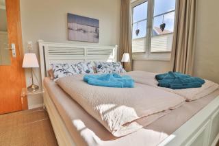 Villa Westend - Wohnung 1 - 4