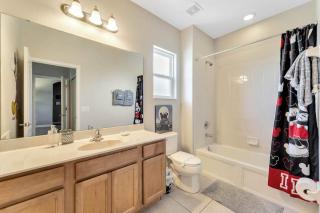 Sleeps 14 Heated Pool + Lazy River + Game Room - 2