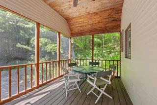 Tranquil NH Lakehouse Escape - 5