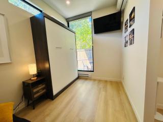 Nestle By The Falls - Niagara Falls - 5