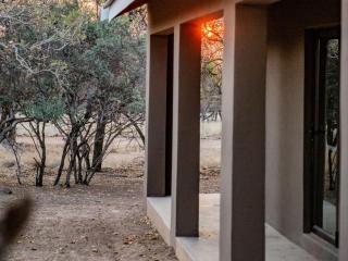 Minara Private Boutique Game Lodge - 8