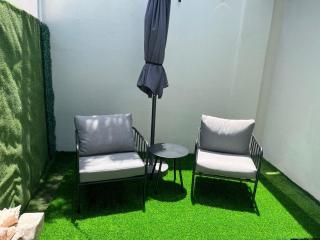 Cozy 1-bedroom apartment minutes away drive to Mangel Halto Beach - 7
